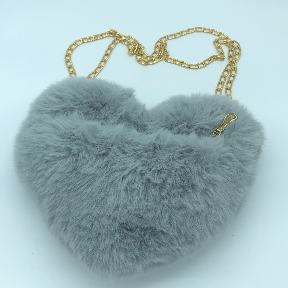 Heart Shaped Love Shape Shoulder Bag!